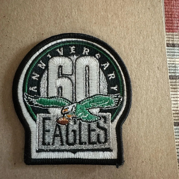 PHILADELPHIA EAGLES 60TH ANNIVERSARY NFL FOOTBALL PATCH - Picture 2 of 4